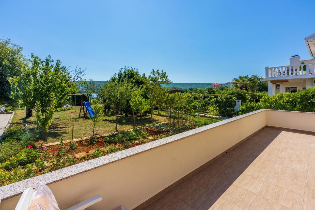 Apartments Star By The Sea Cizici Exterior photo